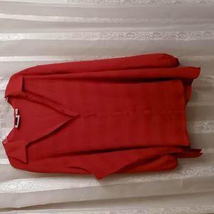 Maggie Barnes 32W ladies long sleeve blouse